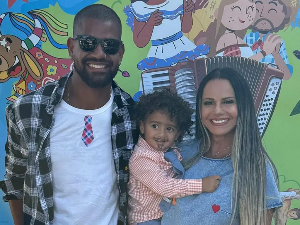 Guilherme Militão, Joaquim e Viviane Araújo