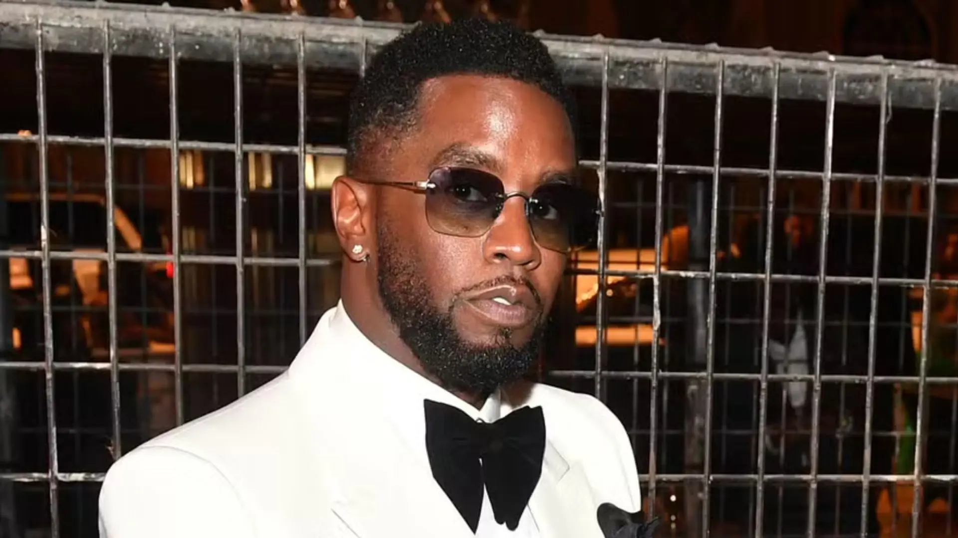 Advogada relata abuso cometido por Diddy contra sua cliente com detalhes: ‘Ameaçou com uma faca’