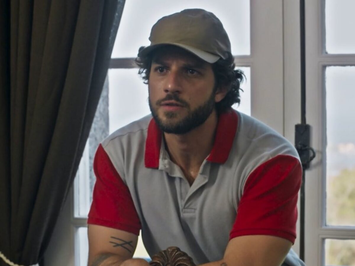 Mavi (Chay Suede) em Mania de Você