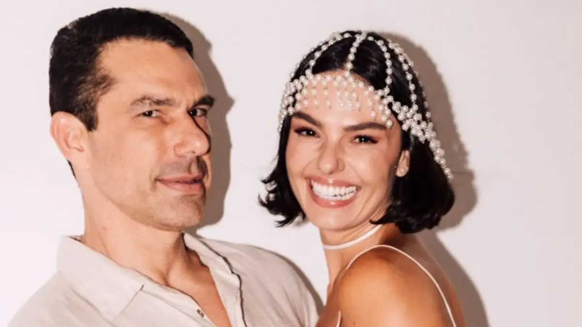 Isis Valverde compartilha imagens inéditas de casamento íntimo com Marcus Buaiz