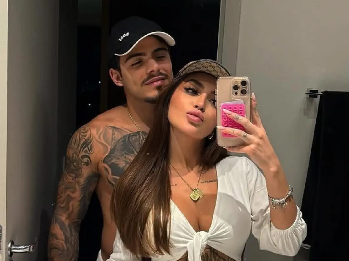 Vídeo de Thomaz Costa e Mari Ávila fazendo sexo repercute na web