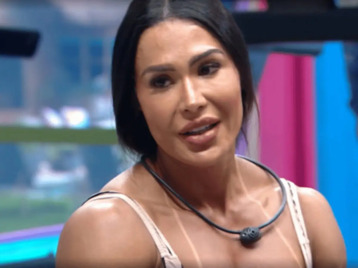 Após ter vídeo íntimo vazado na internet, Gracyanne Barbosa mostra demais no BBB 25