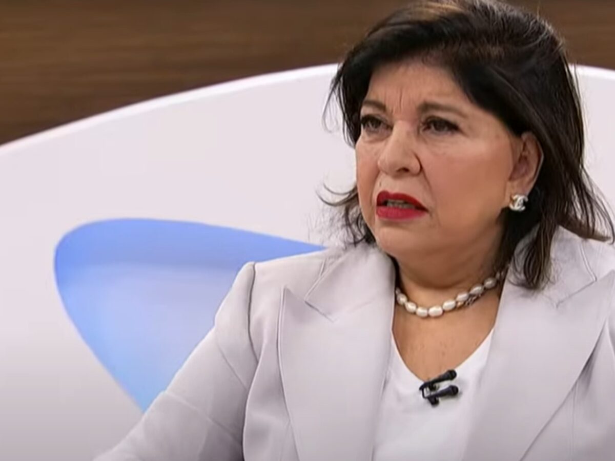 Roberta Miranda relata abuso: 'Colocou um revólver na minha cabeça e me estuprou'