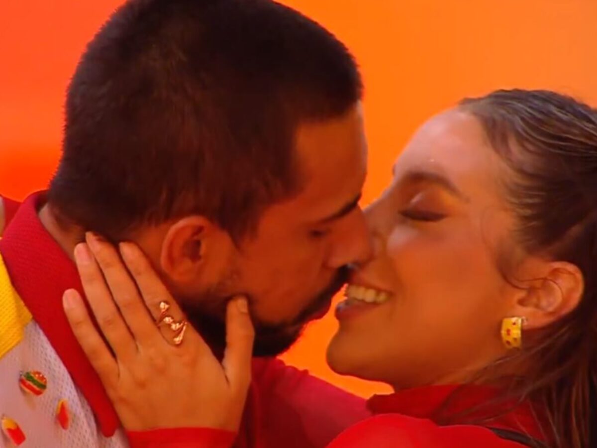 Campeã do BBB 25, Renata foge de pergunta sobre Maike na festa da Globo
