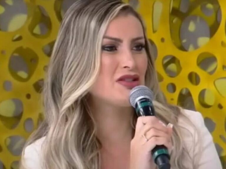 Andressa Urach detona Sonia Abrão e manda recado afiado “Mal comida”