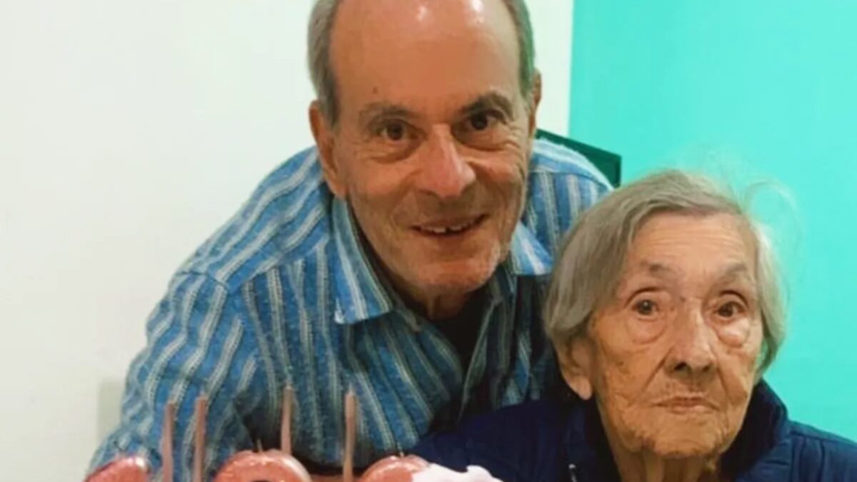 Ney Matogrosso com a mãe, Beita de Souza Pereira